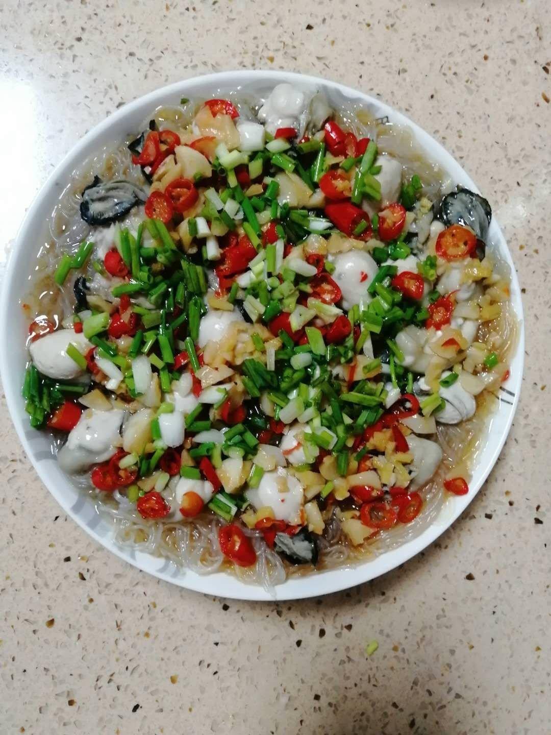 蒜蓉粉丝蒸生蚝