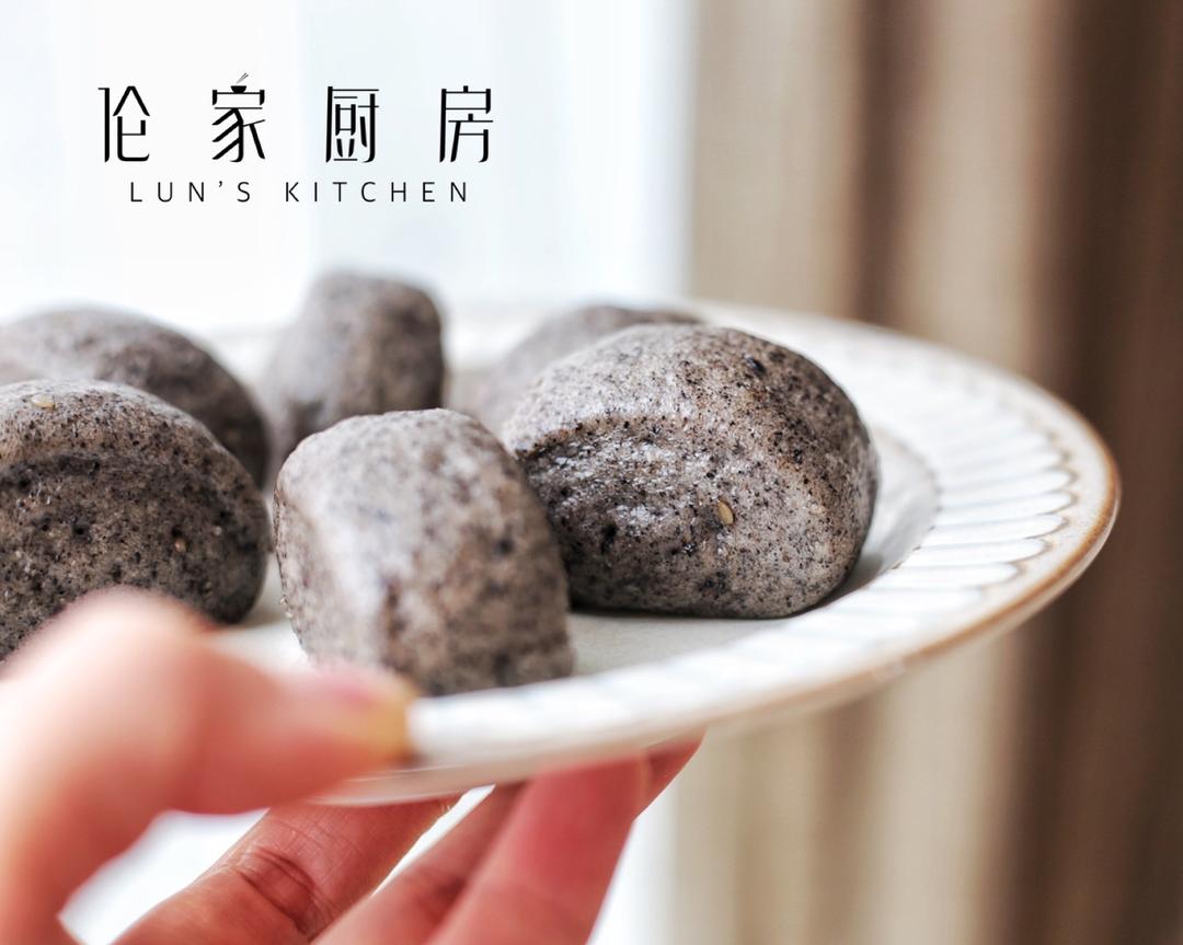 奶香黑芝麻小馒头的做法