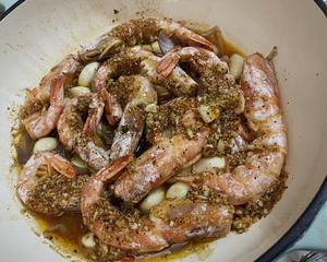 蒜蓉焗阿根廷红虾的做法 步骤5