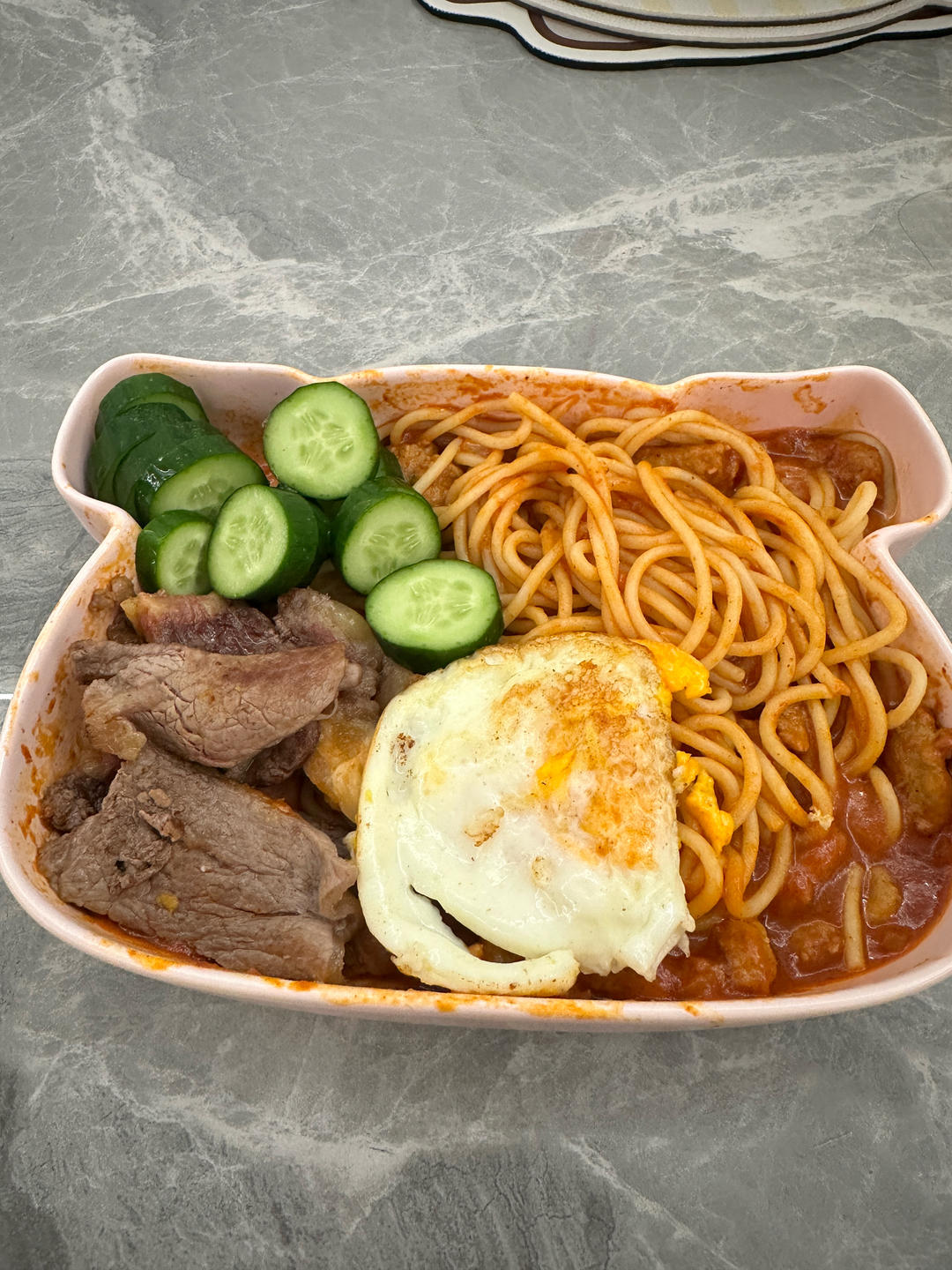 蒙特利风味牛排意大利面