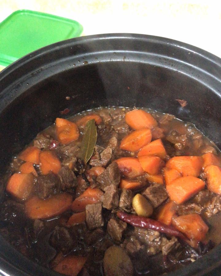红烧牛肉土豆 （独家秘制）