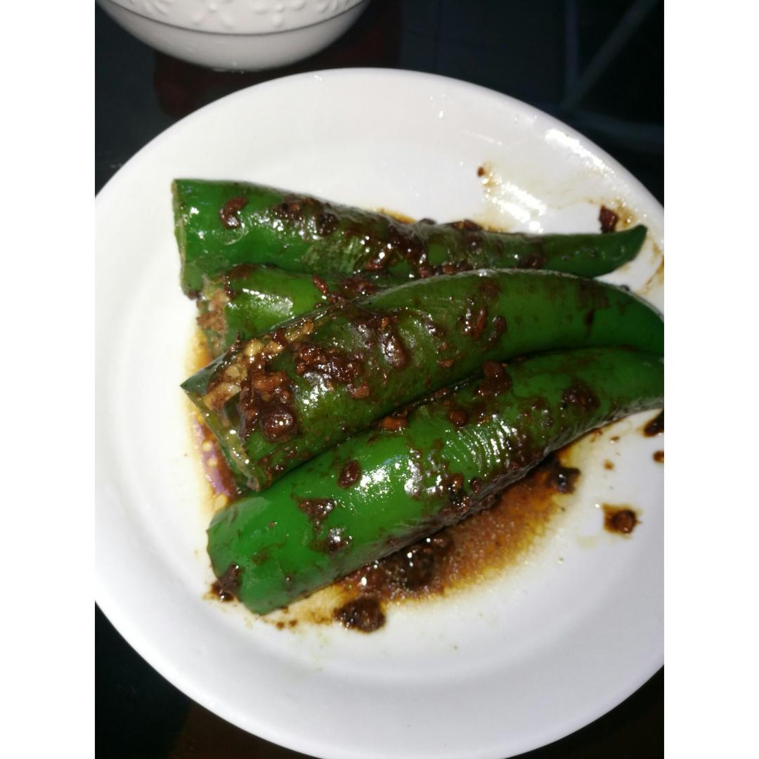 肉酿虎皮青椒