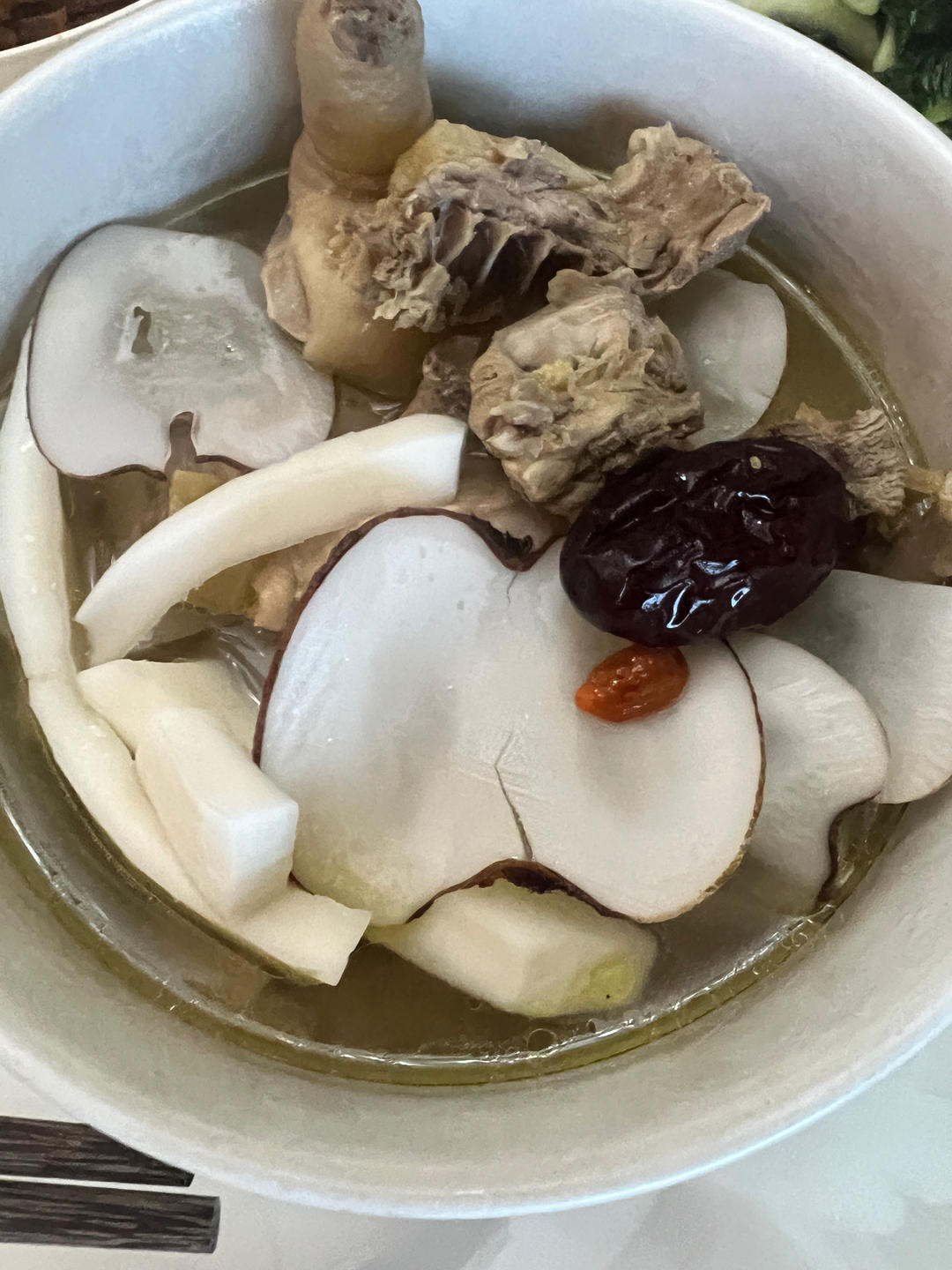 不加一滴水的椰子鸡