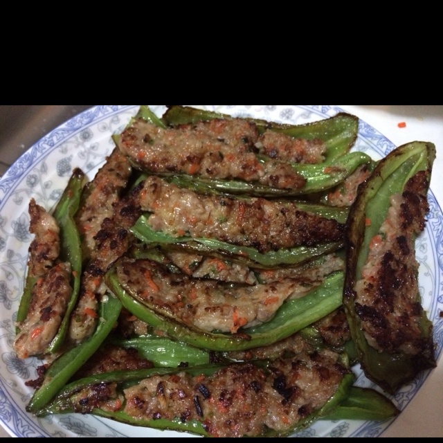 虎皮尖椒酿肉