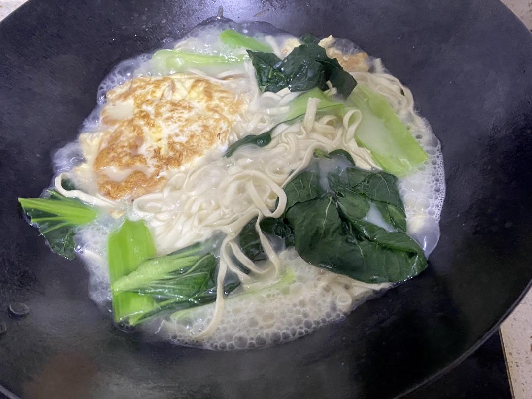 超香超浓白的鸡蛋面