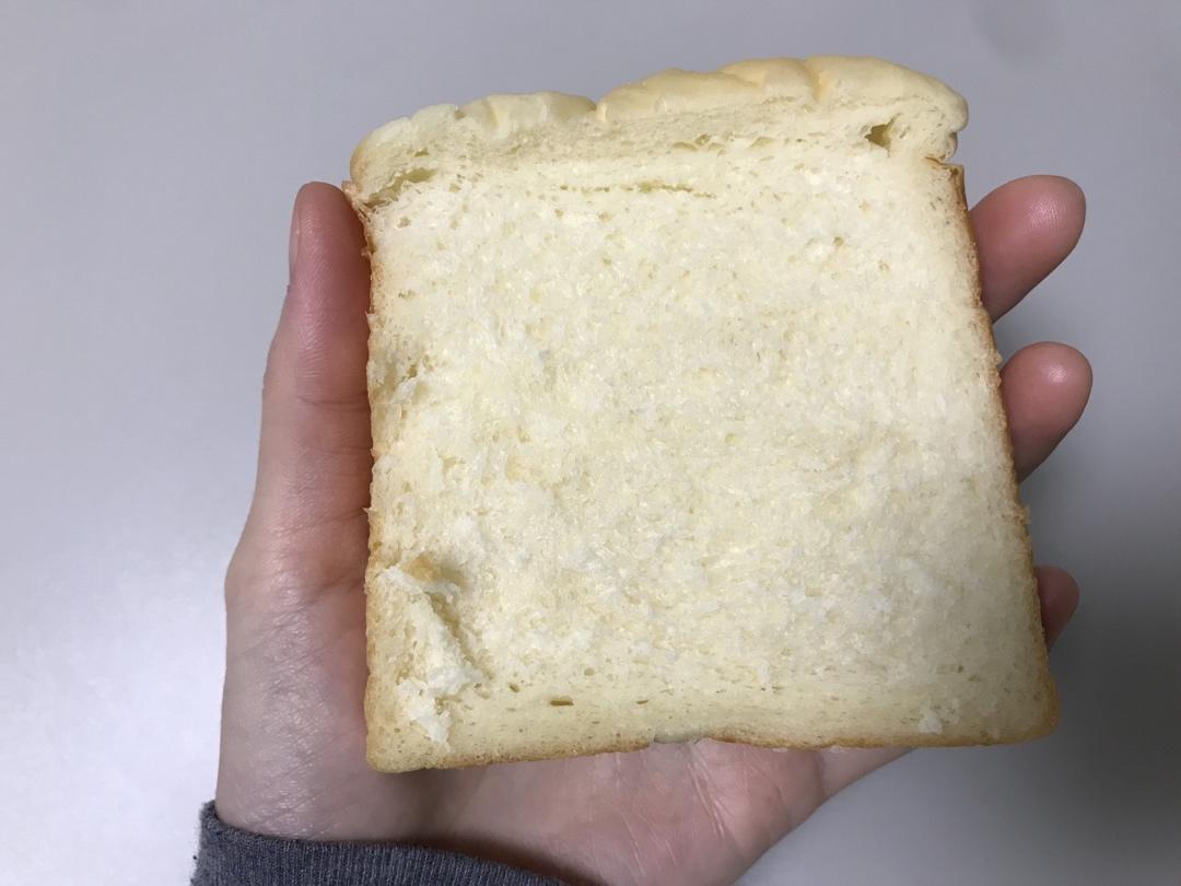 软到拿不起来的生吐司