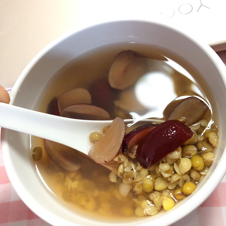 冰糖红枣绿豆汤的做法