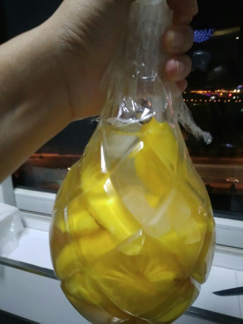 贫民窟自制芒果酒