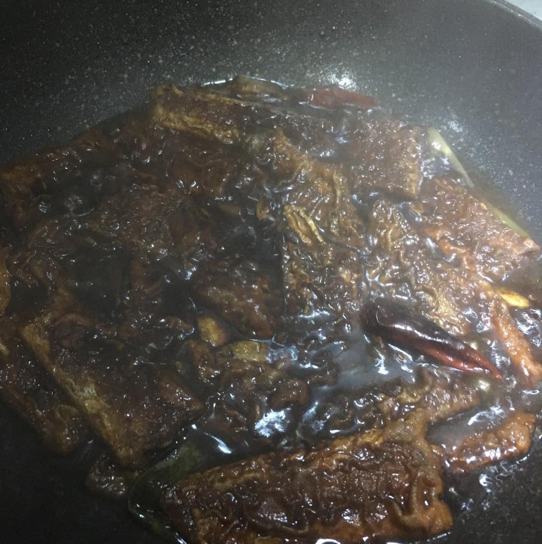 炖带鱼