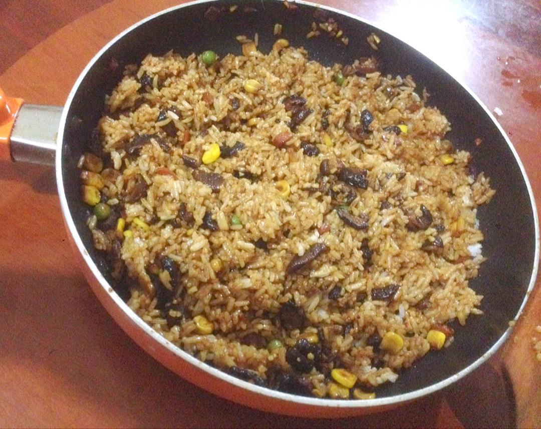 香菇油饭