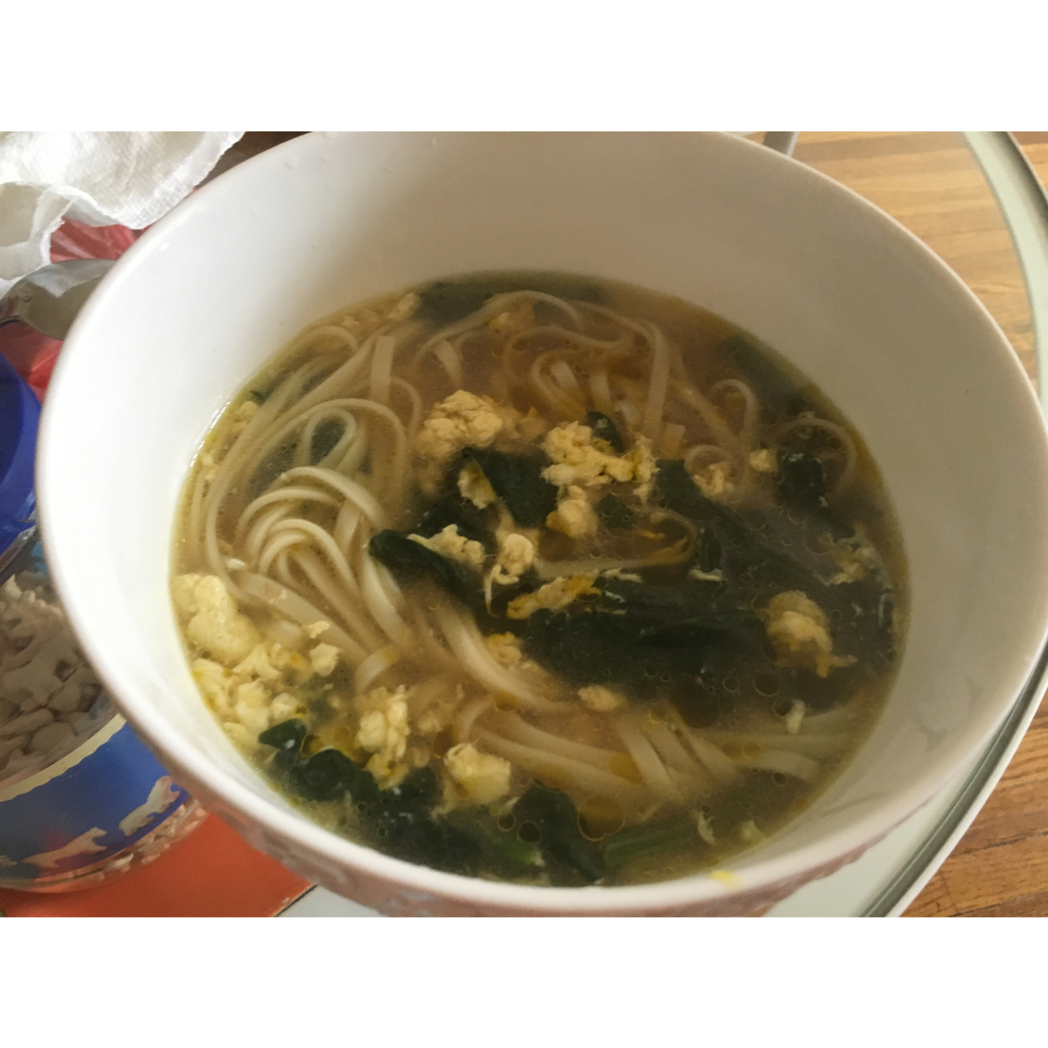 菠菜鸡蛋面