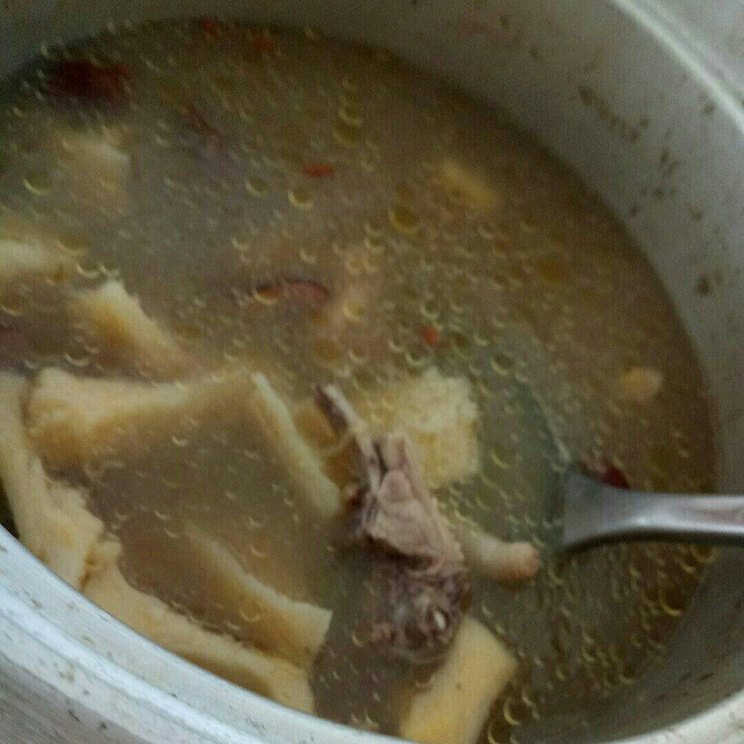 榴莲壳煲鸡汤