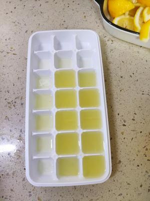 自制柠檬水(可以和Sam媲美的水)的做法 步骤1