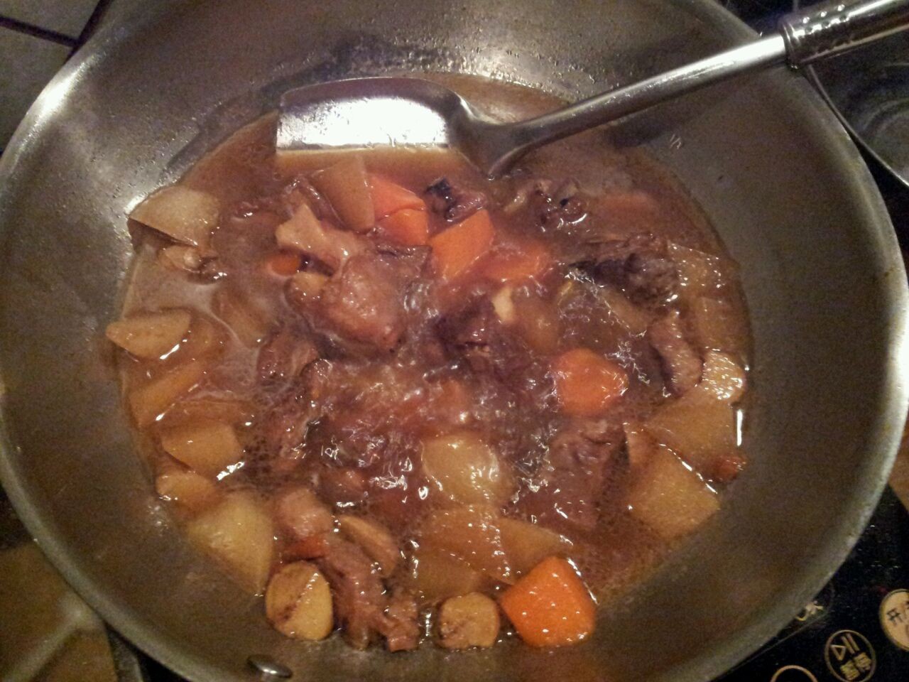 爆香羊肉煲