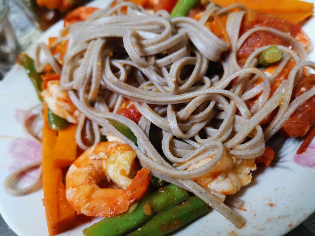 健康减脂荞麦面