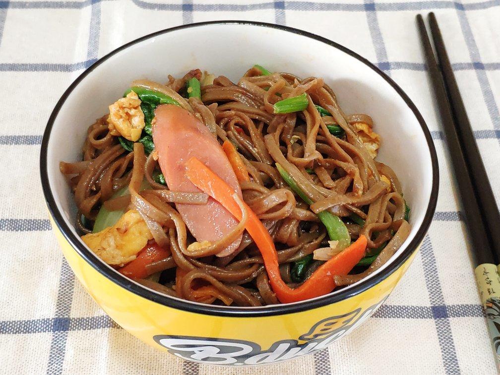 🍜最简单最好吃的家常炒面