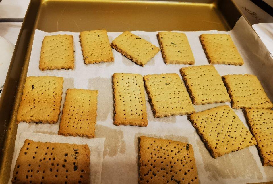 迷迭香橄榄油咸饼干
健身饼干