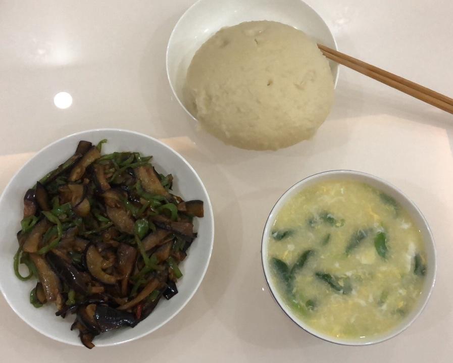 家庭小炒～茄子🍆炒青椒