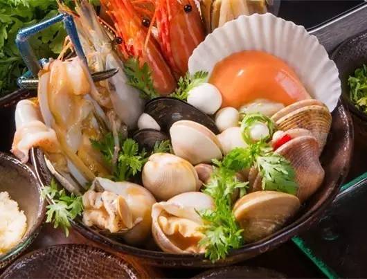 海鲜粥——虾蟹砂锅粥的做法