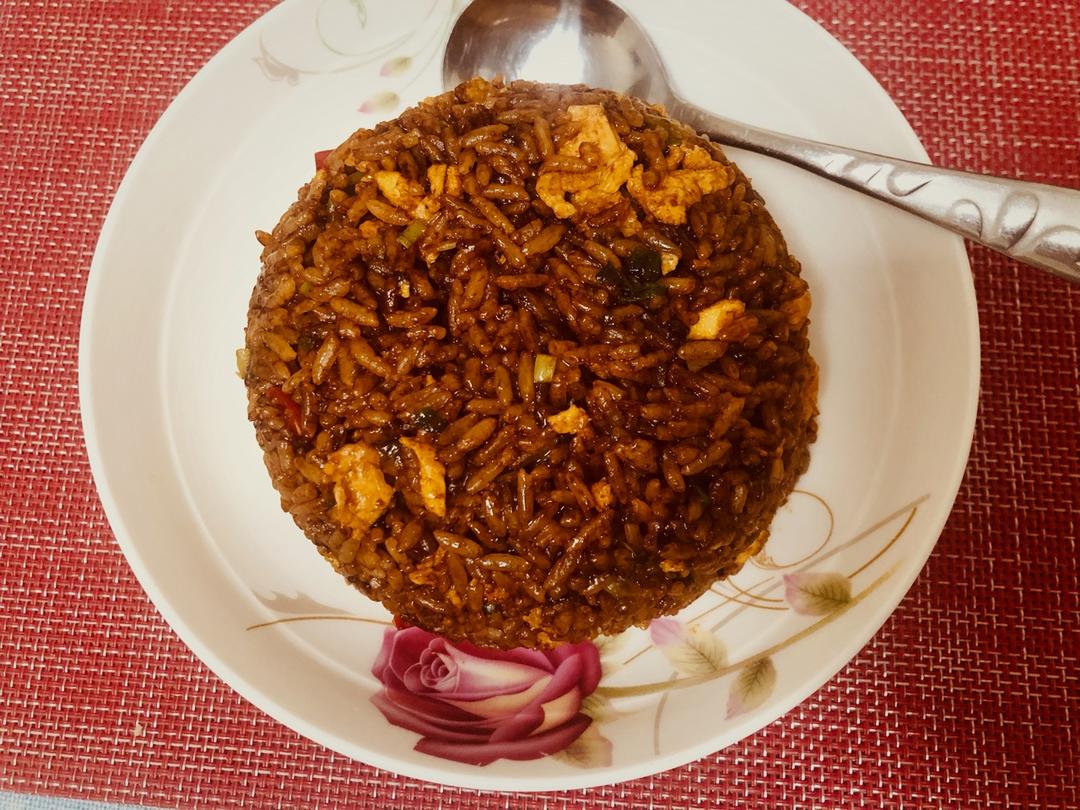 酱油炒饭(超级简单)