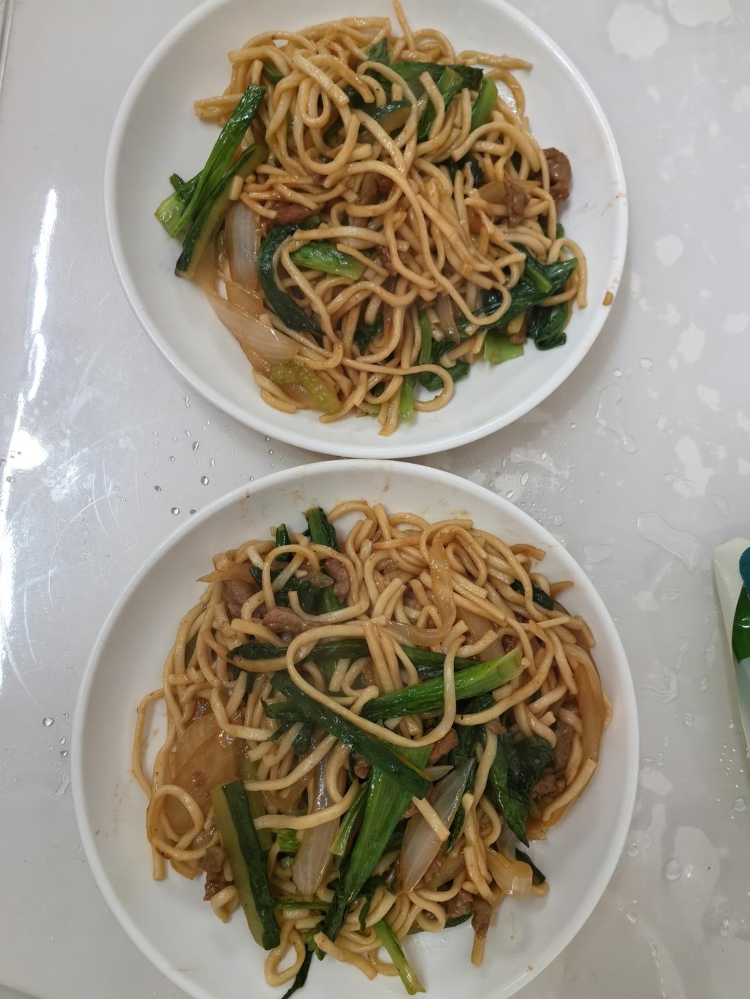 肉丝炒面