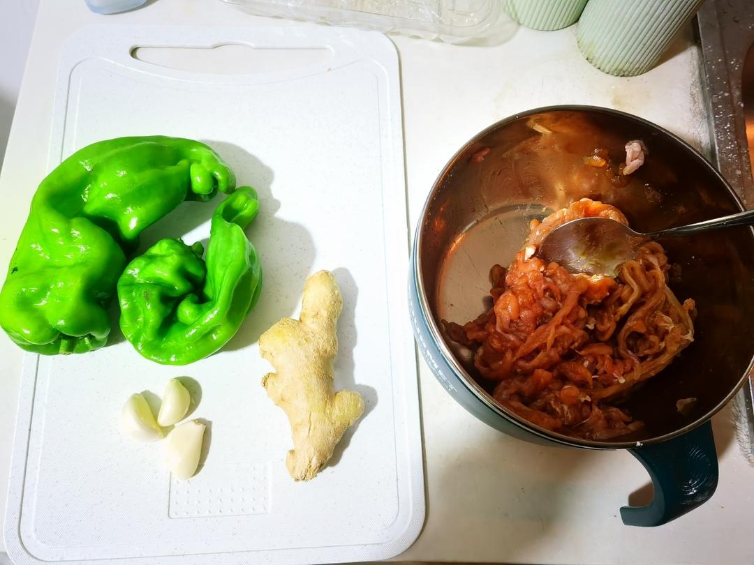 ㊙️超级下饭的青椒炒肉丝❗️吃三碗饭都不够