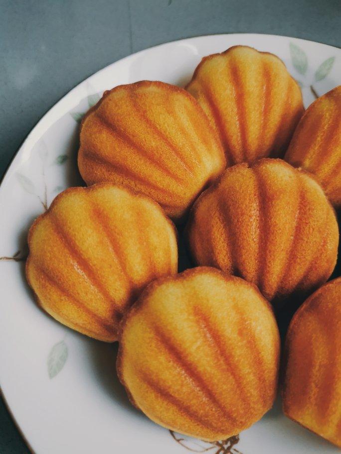 技术篇—如何做出好看的玛德琳肚子