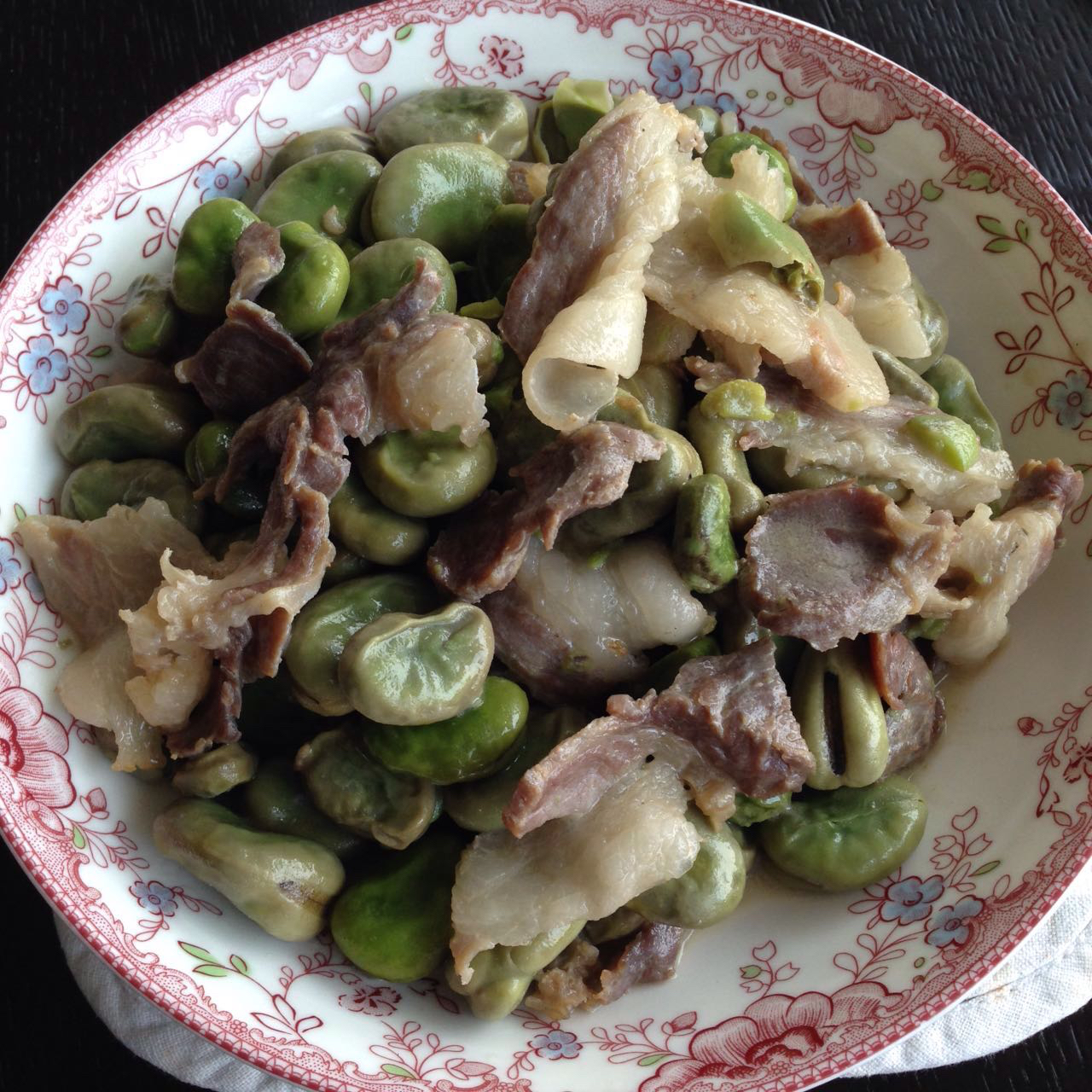 蚕豆炒肉片