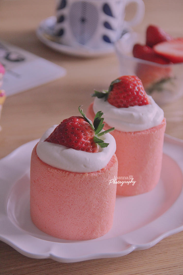 粉色少女蛋糕卷卷