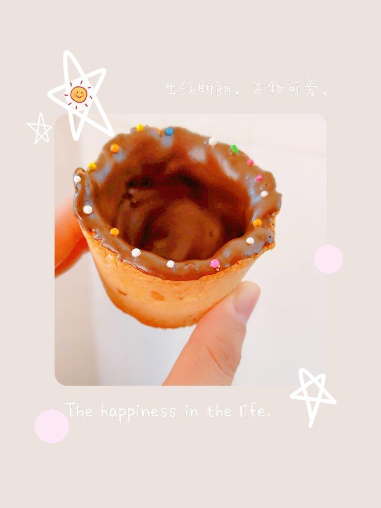 【视频食谱】巧克力燕麦曲奇杯