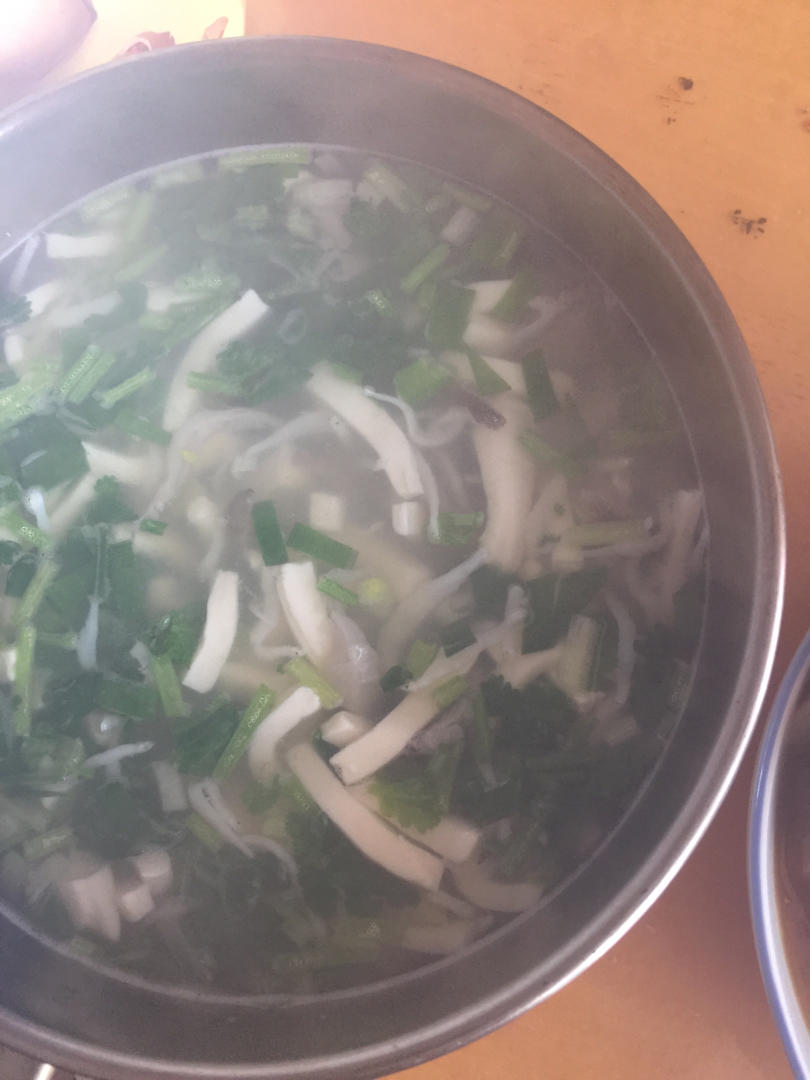 银鱼三丝羹