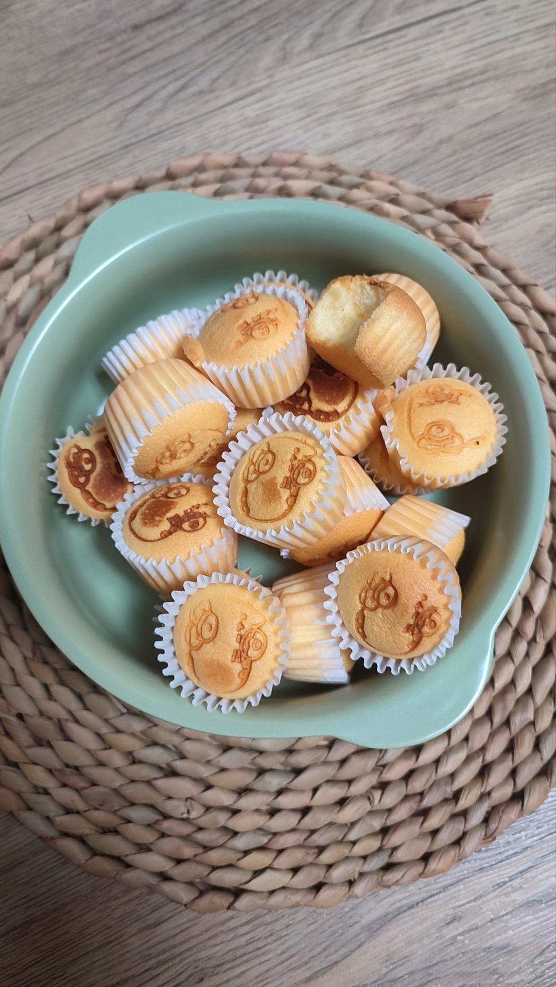 视频👶一口一个｜超可爱｜原味｜mini宝宝小蛋糕｜48连24连通用