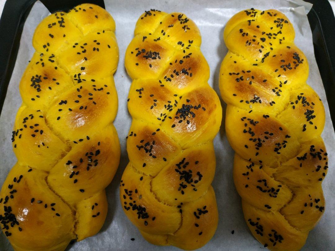 堂妈小厨——南瓜辫子面包