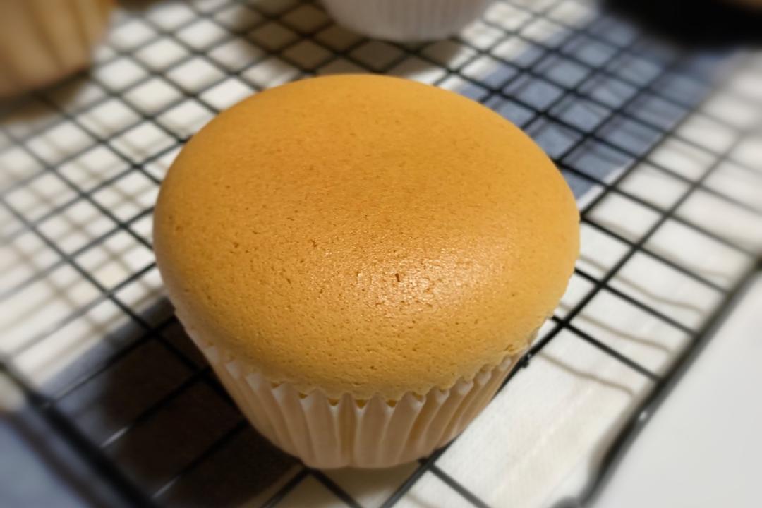 炼乳纸杯蛋糕