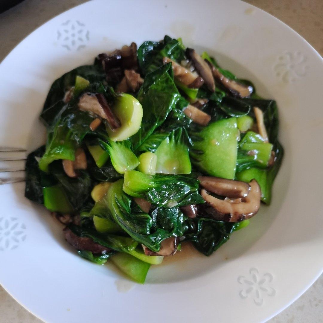 香菇油菜（简单快手）