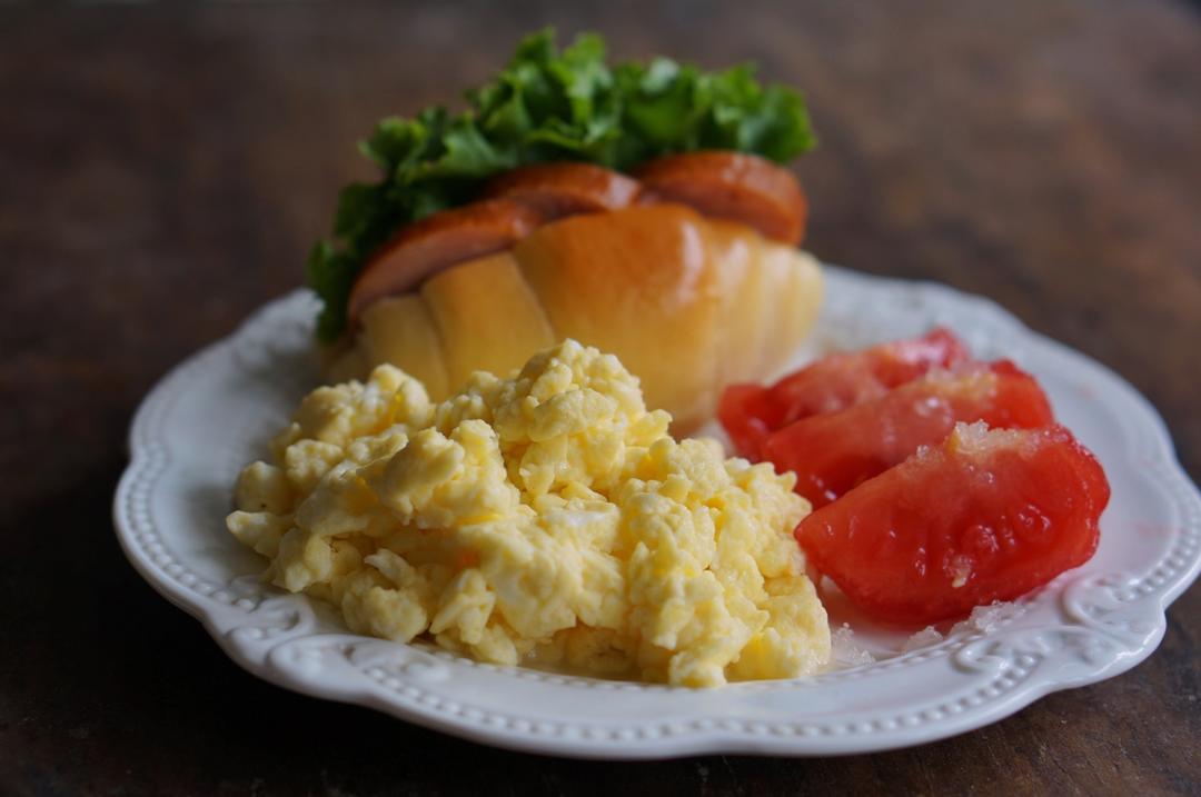 美式炒蛋 scrambled eggs