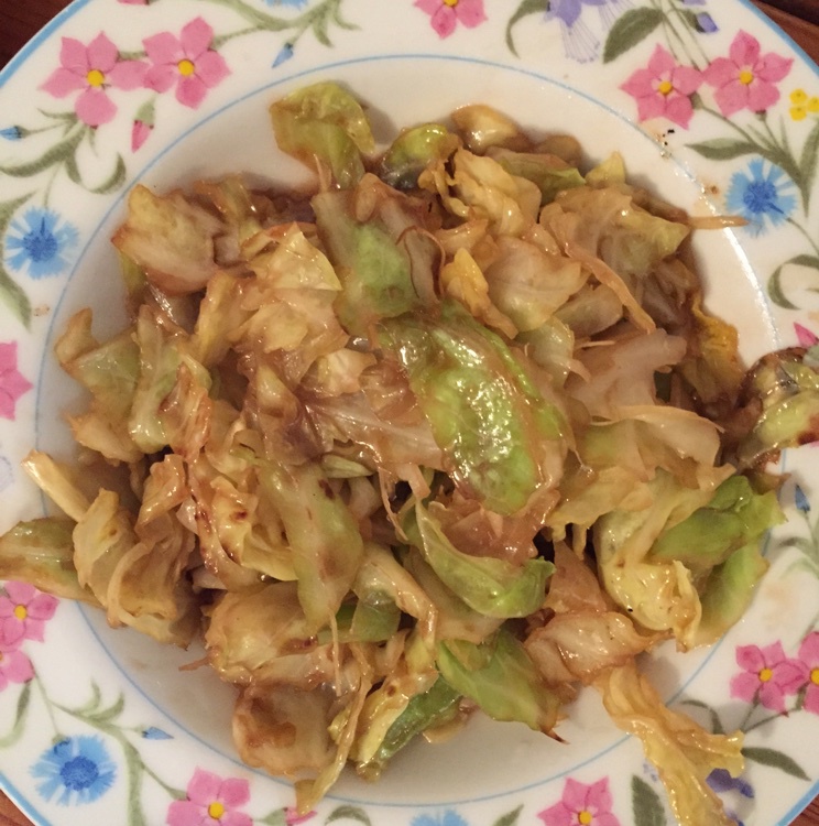 蚝油手撕卷心菜