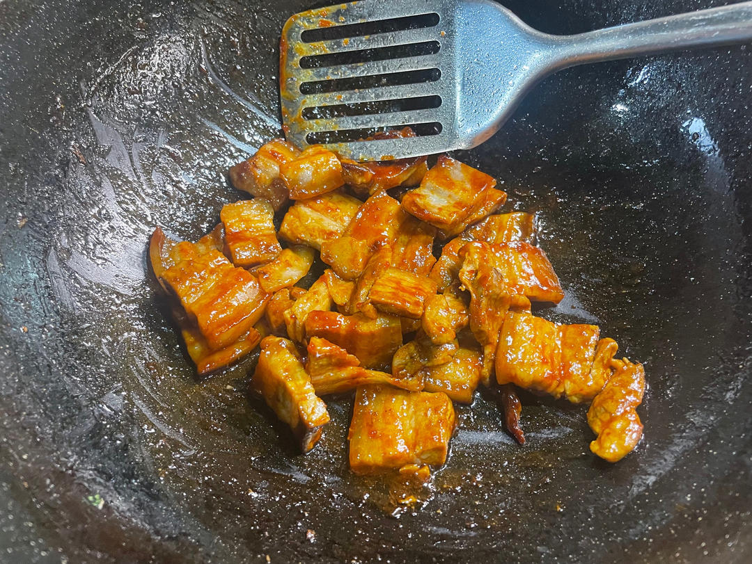 韩式五花肉石锅拌饭（内附石锅拌饭酱做法）