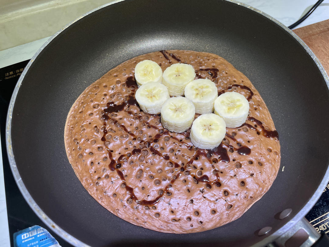 一口平底锅搞定✨松软可口🍫香蕉巧克力松饼