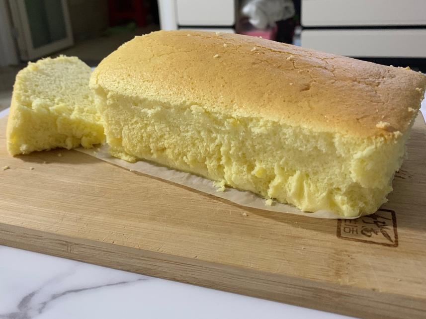 堪比柯基屁股
爆浆芝士🧀古早蛋糕