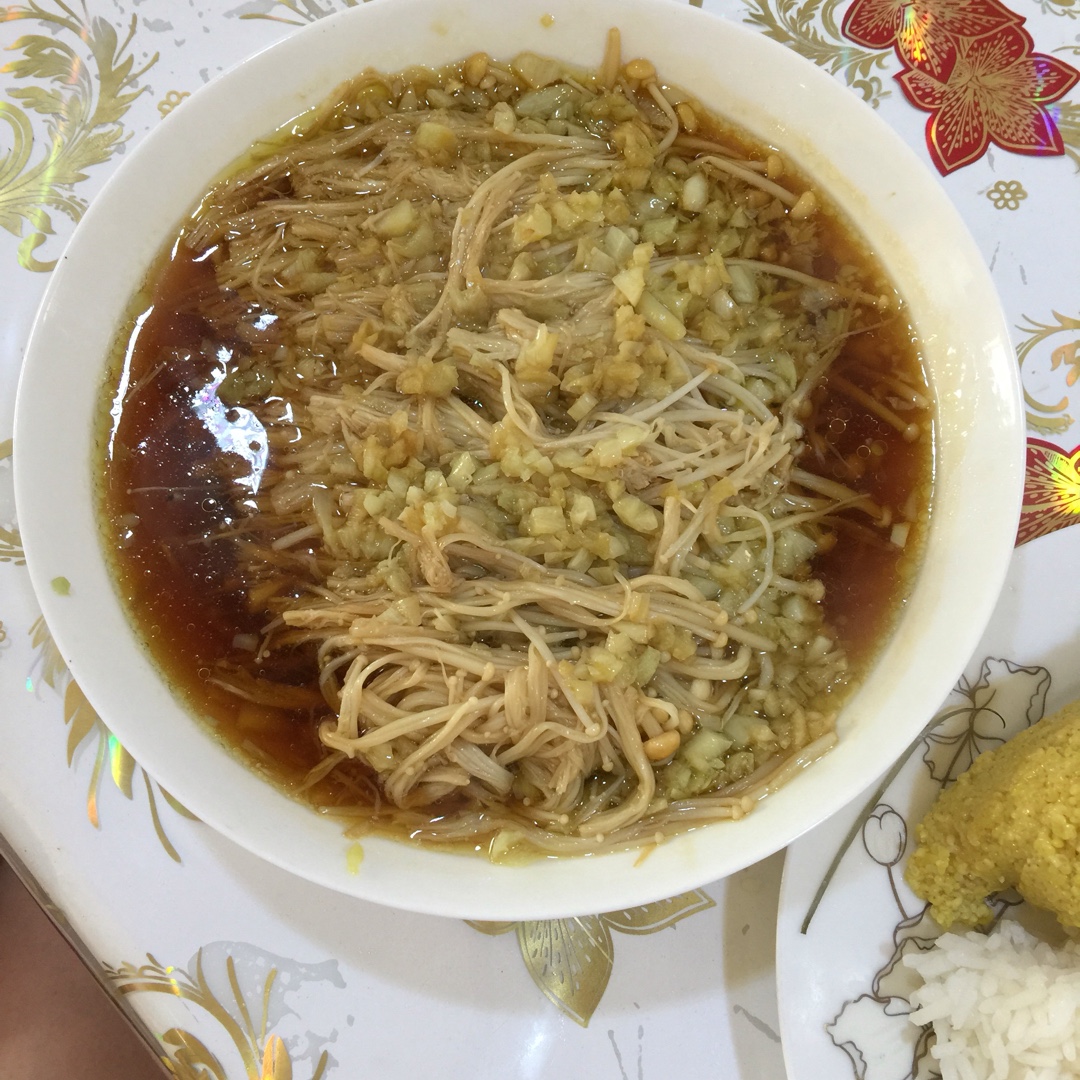 蒜蓉蒸金针菇
