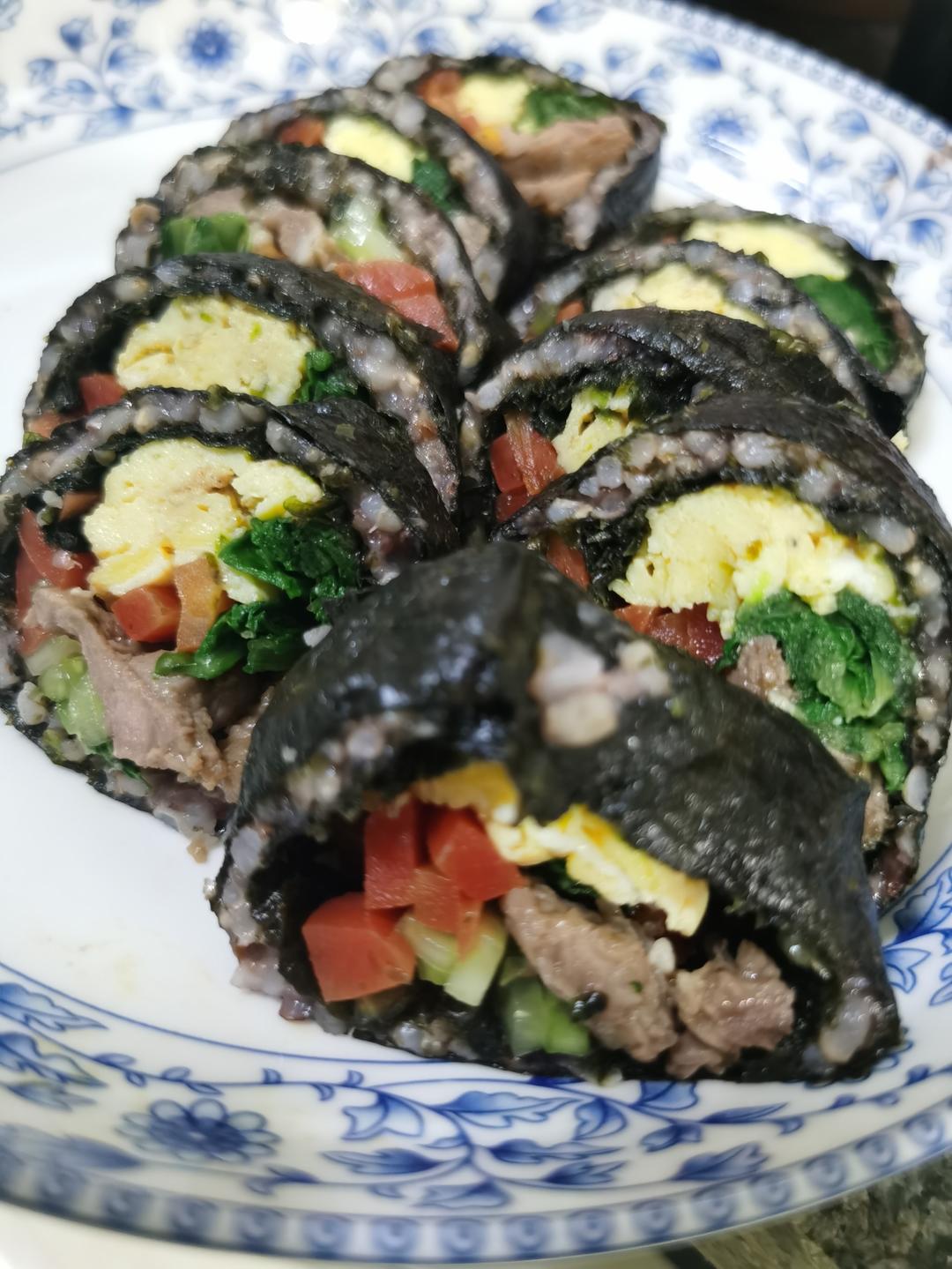 高颜值的紫菜包饭