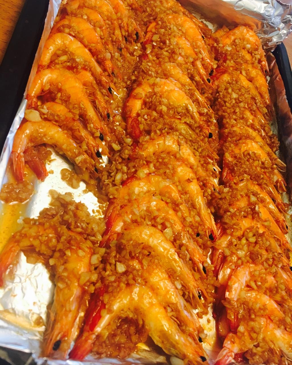 milly7做的蒜蓉烤大虾