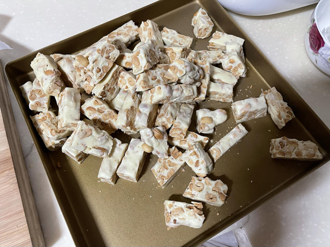 超简单【棉花糖版牛轧糖】