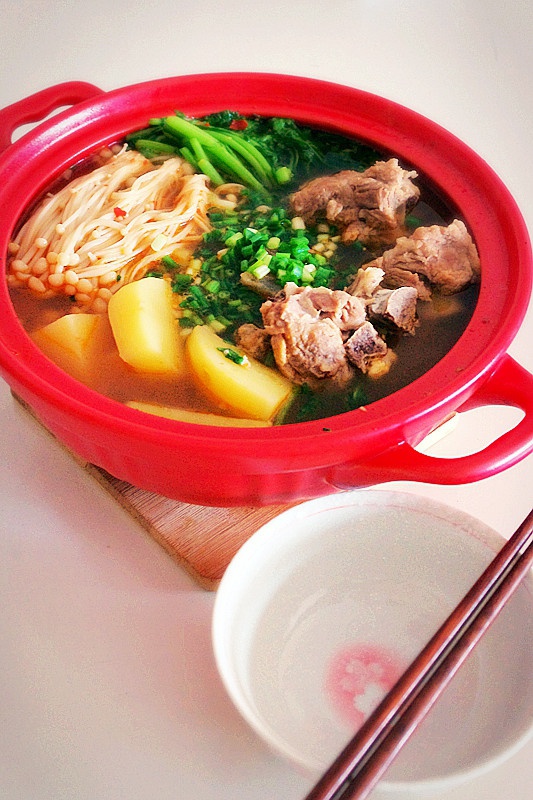 脊骨土豆汤