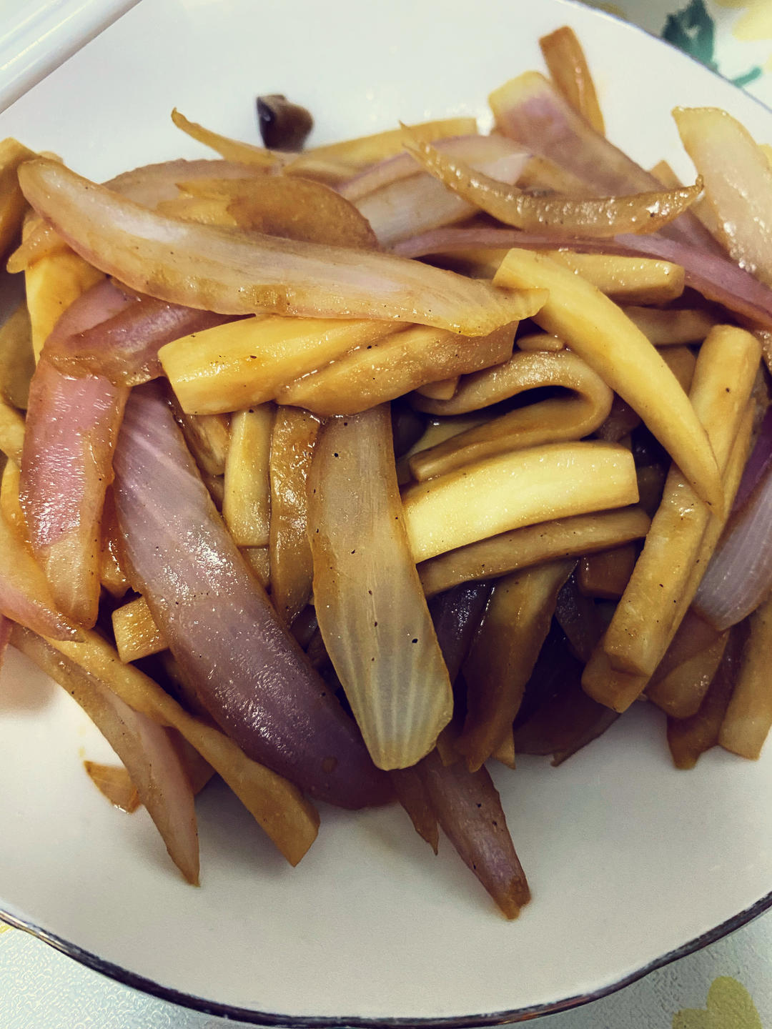 洋葱遇到杏鲍菇