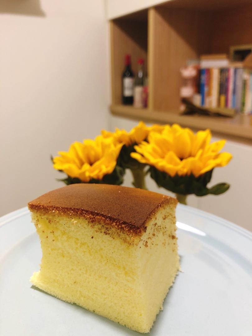 堪比柯基屁股
爆浆芝士🧀古早蛋糕