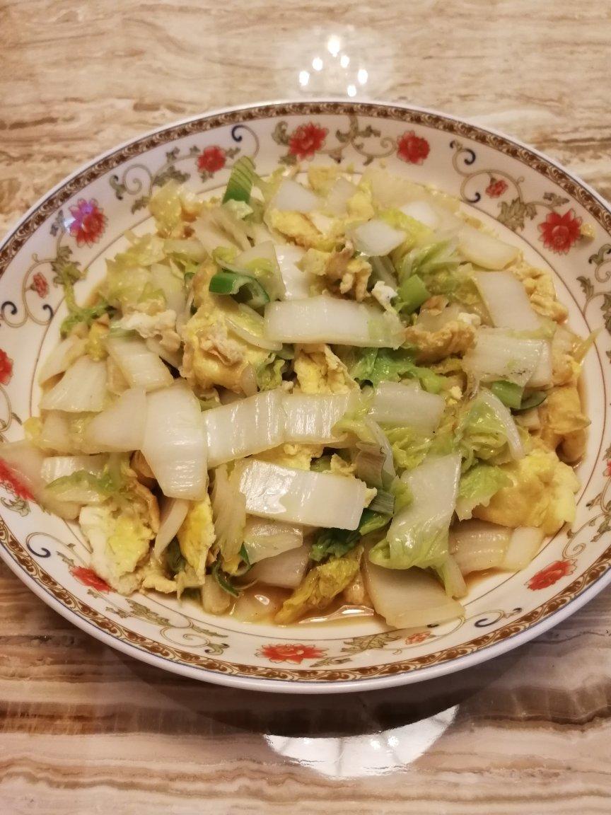 家常快手菜: 葱香鸡蛋炒白菜