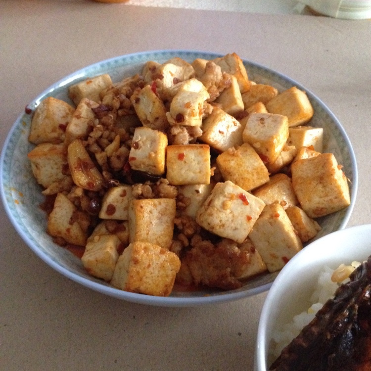 蒜香肉末烧豆腐