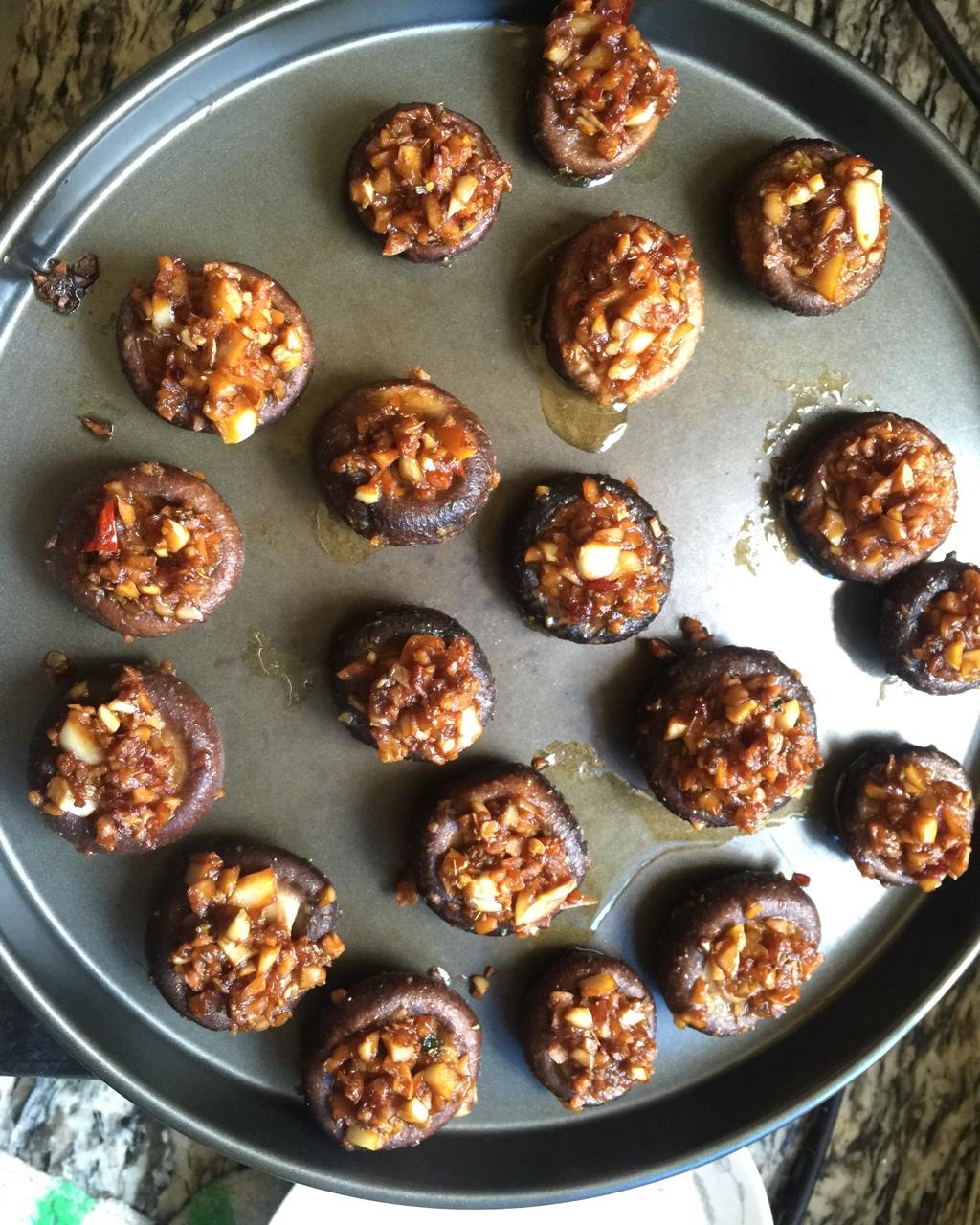 蒜蓉孜然烤香菇